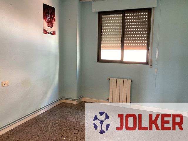 For sale of flat in Castellón