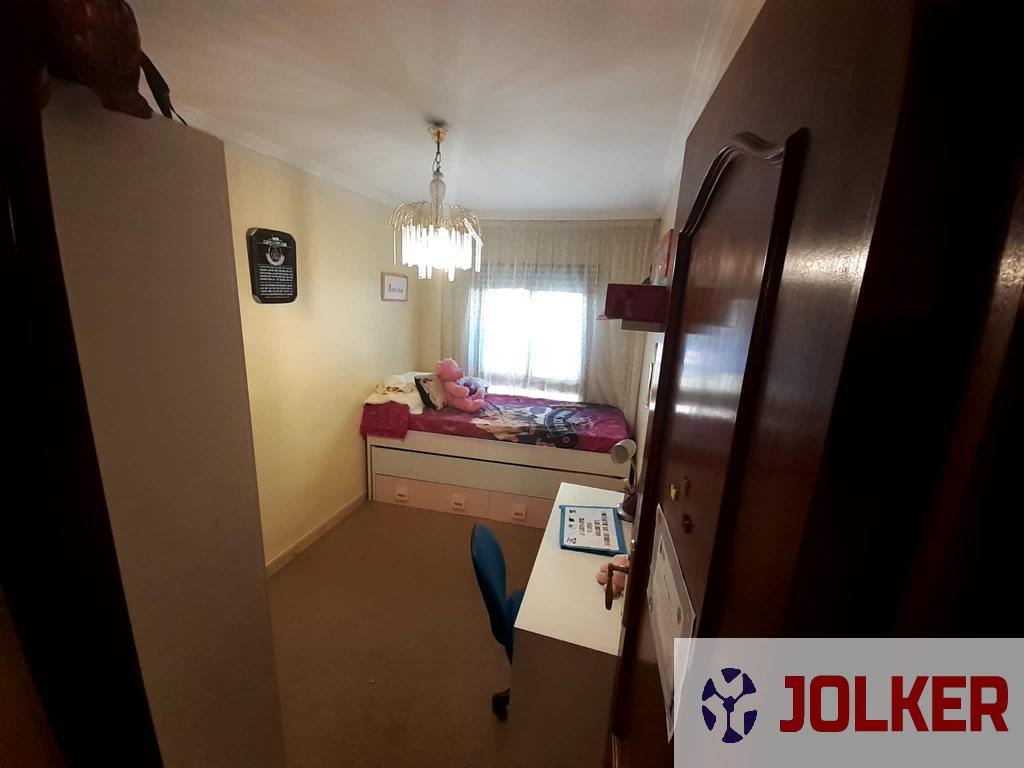 For rent of flat in Burriana