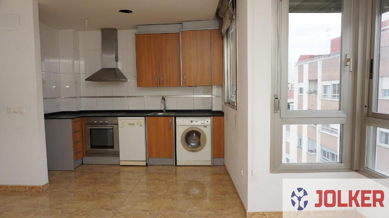 For sale of flat in Burriana