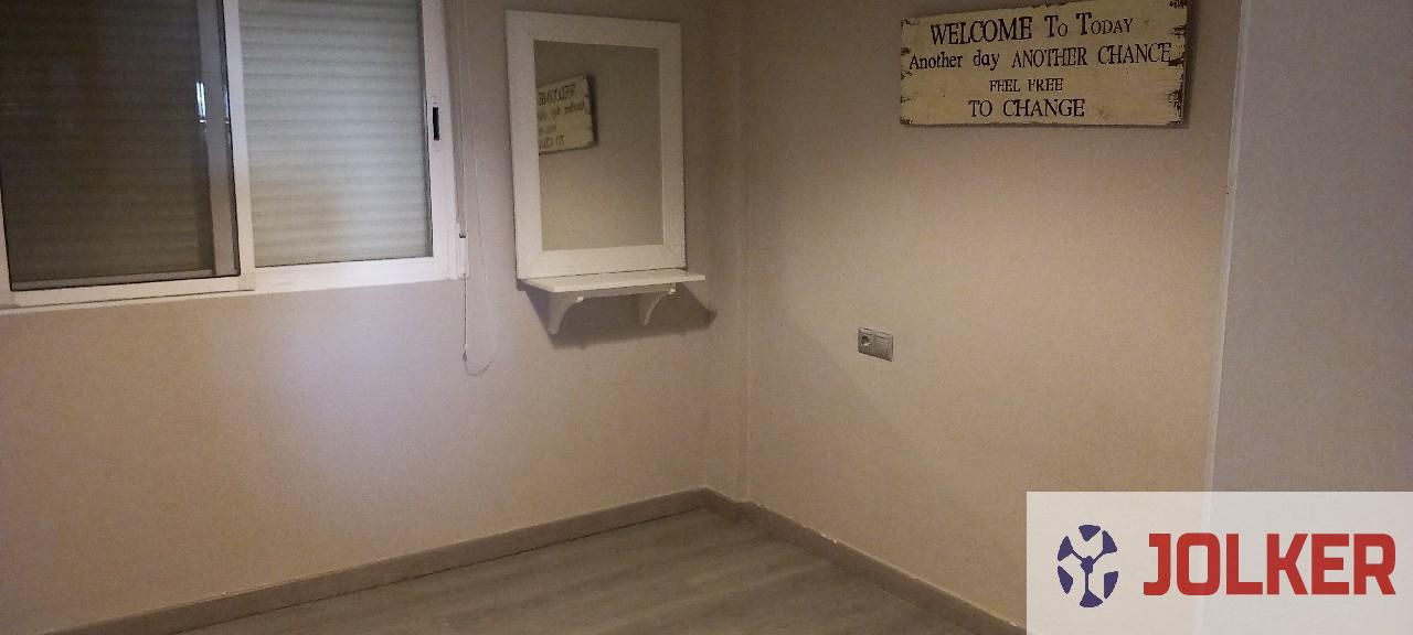 For rent of flat in Burriana
