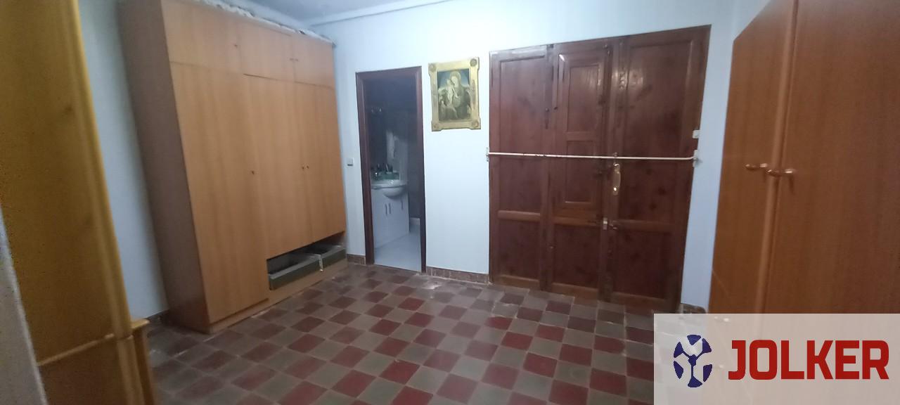 For sale of flat in Burriana