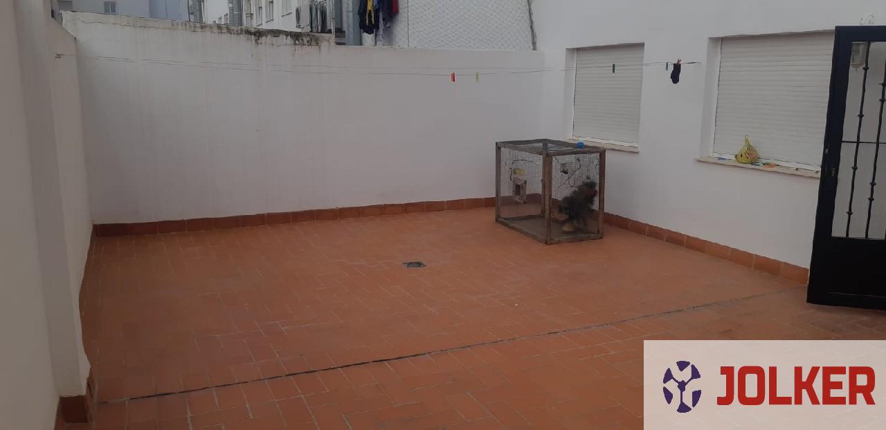 For sale of flat in Burriana