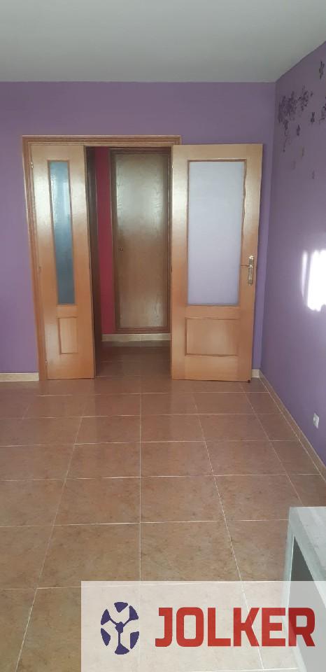 For sale of flat in Burriana