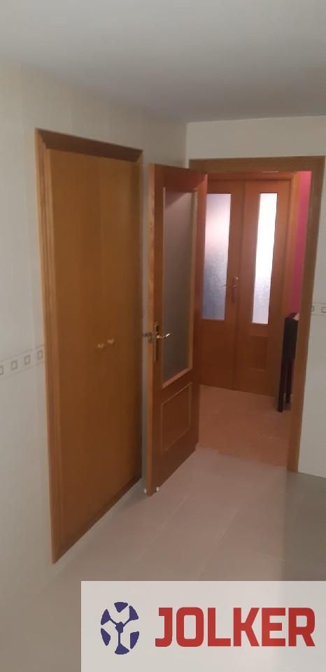For sale of flat in Burriana