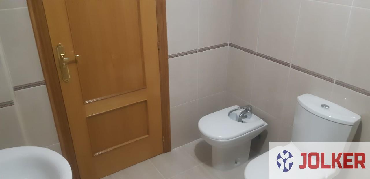 For sale of flat in Burriana