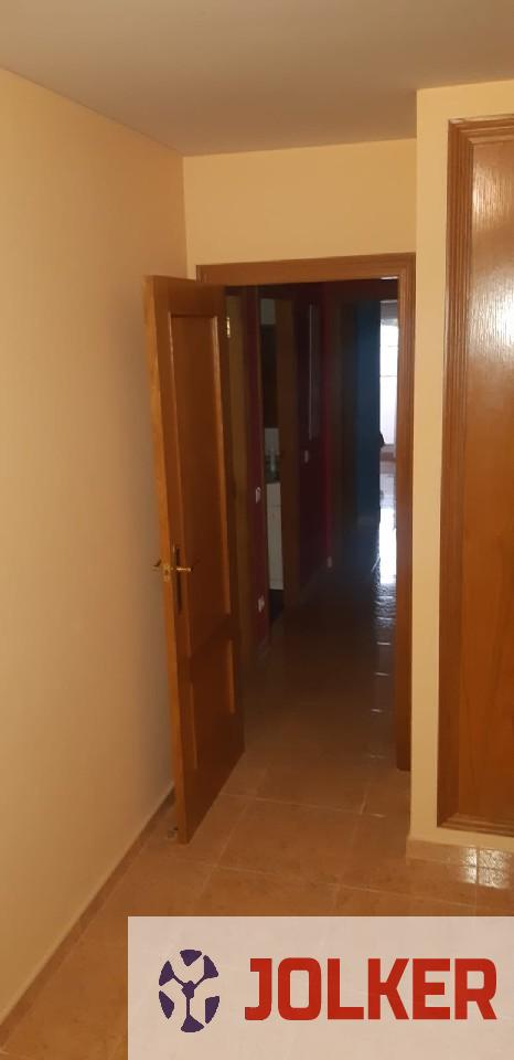 For sale of flat in Burriana