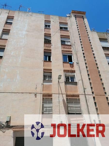 For sale of flat in Almazora