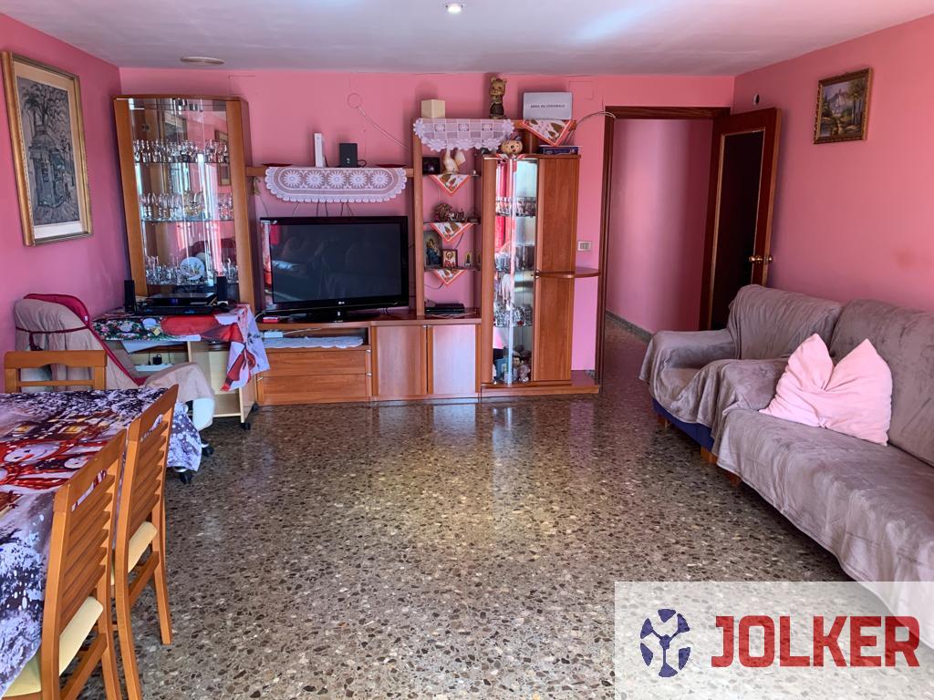 For sale of flat in Burriana