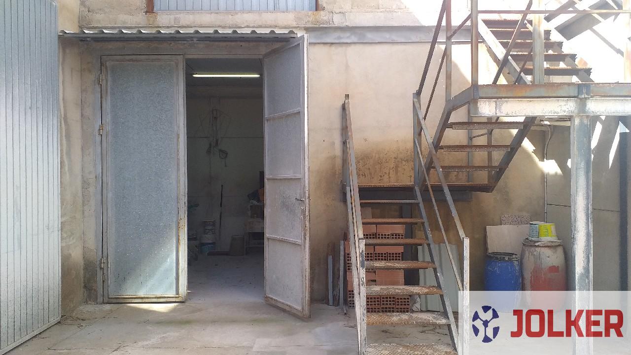 For sale of industrial plant/warehouse in Burriana