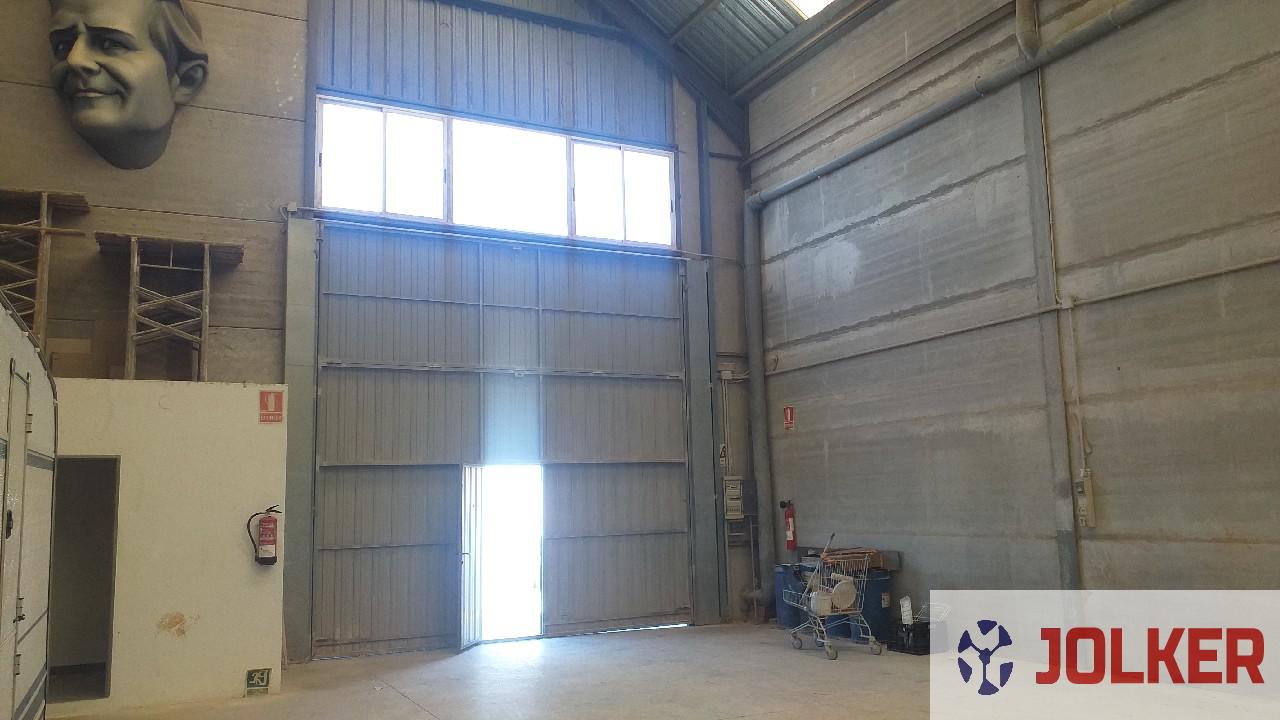 For sale of industrial plant/warehouse in Burriana