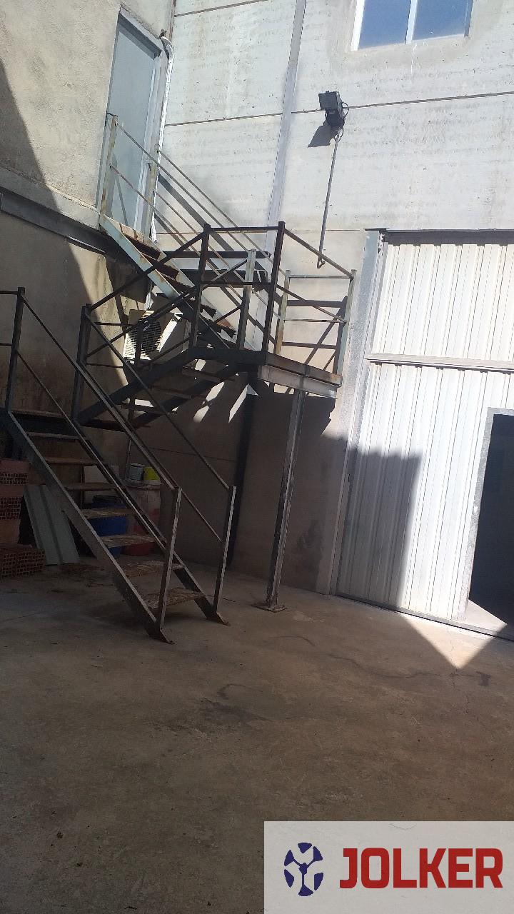 For sale of industrial plant/warehouse in Burriana