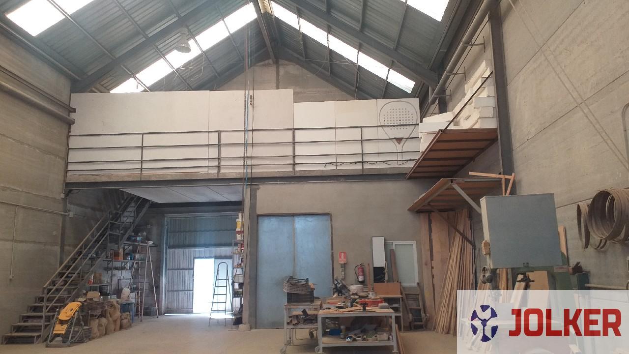 For sale of industrial plant/warehouse in Burriana