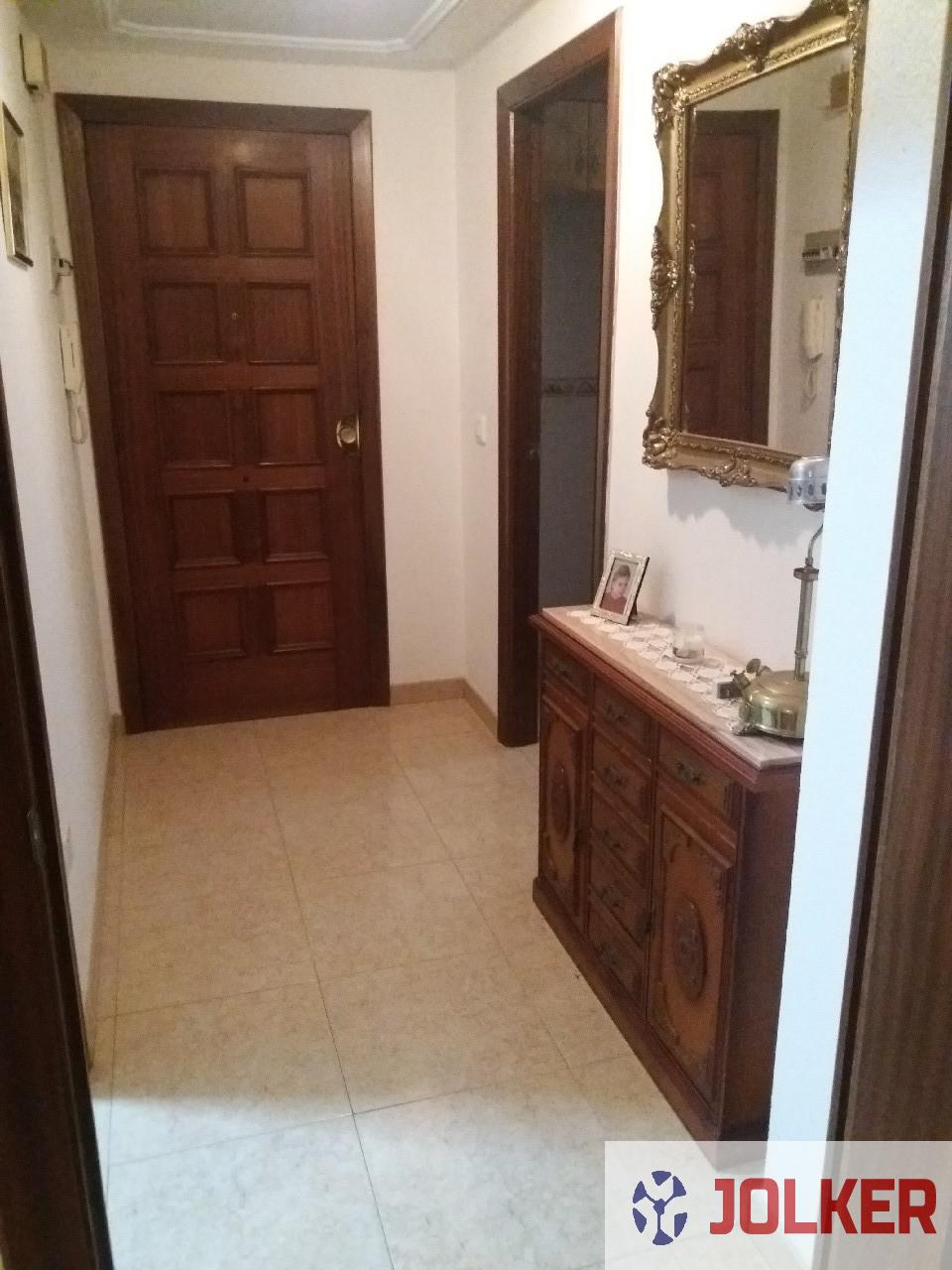 For sale of flat in Burriana