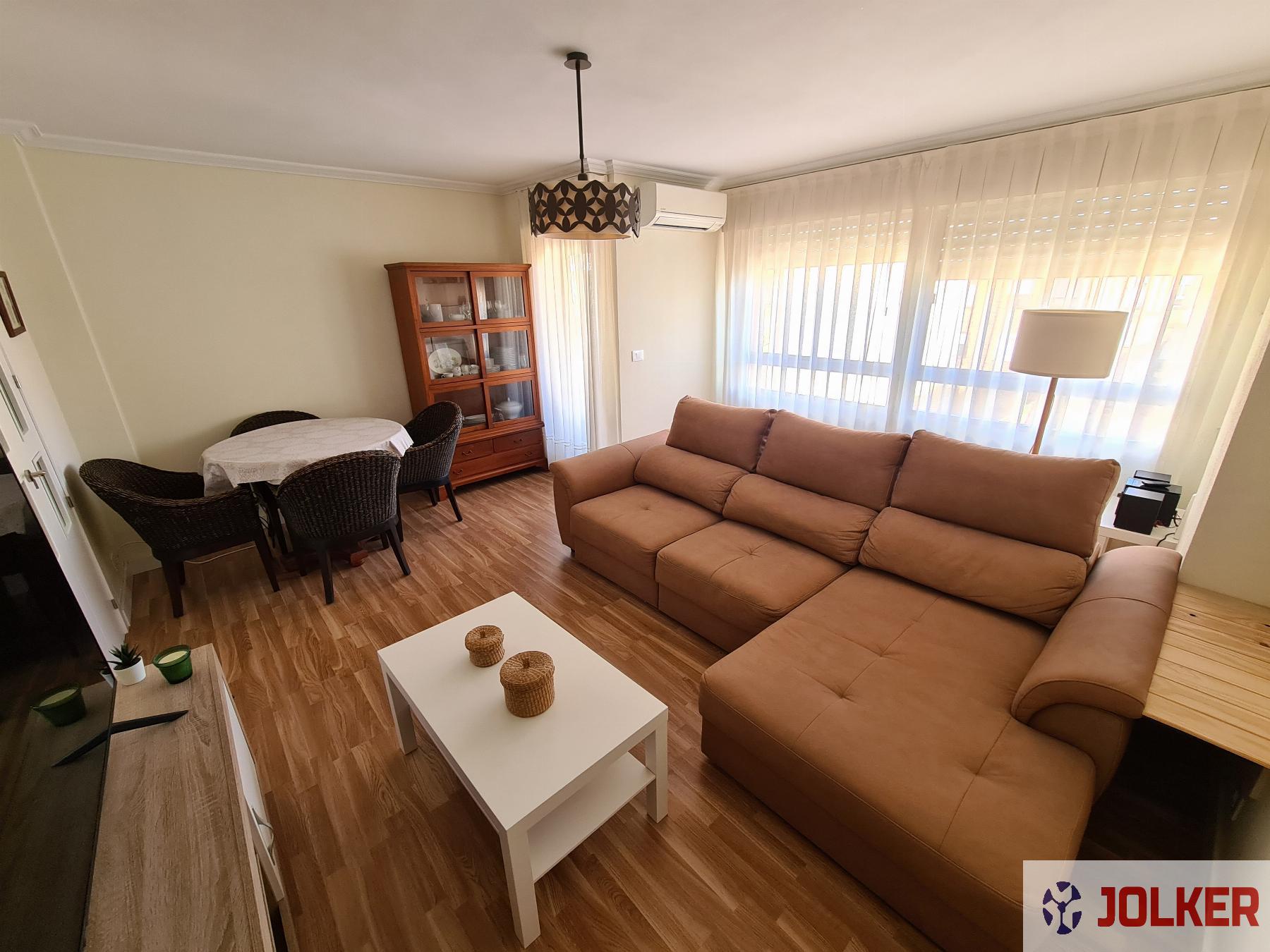 For sale of flat in Burriana