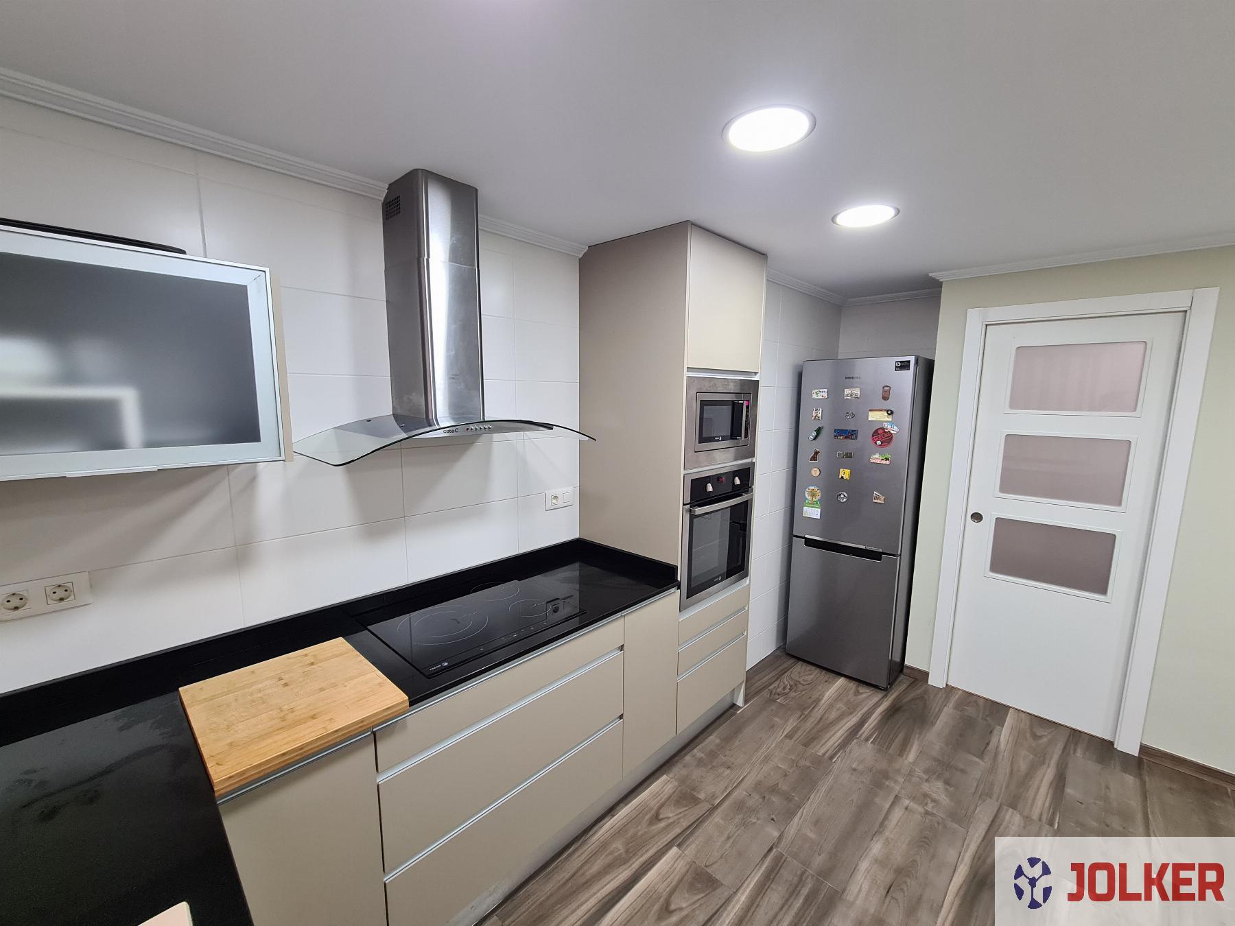 For sale of flat in Burriana