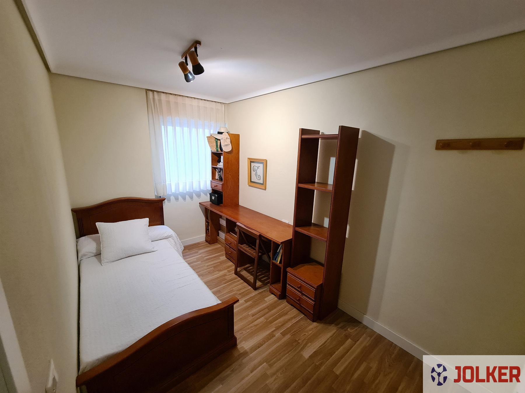 For sale of flat in Burriana