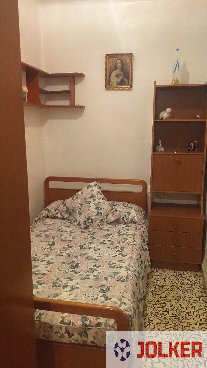 For sale of flat in Burriana