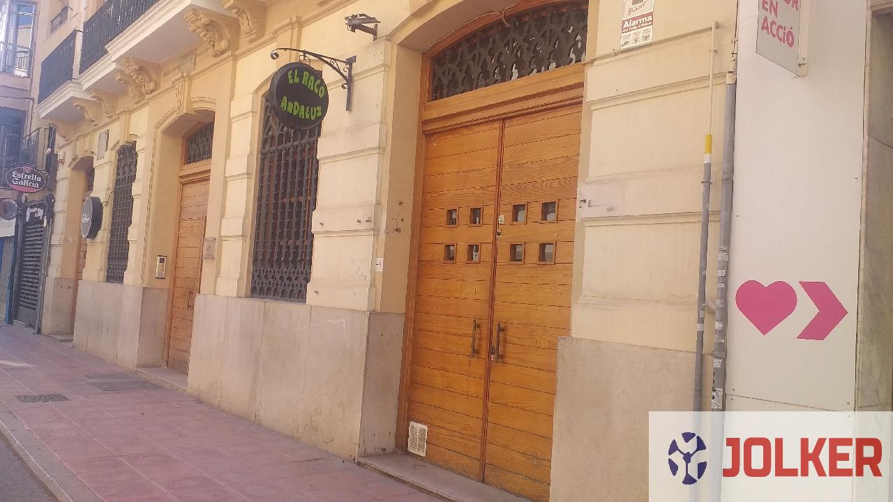 For rent of commercial in Burriana