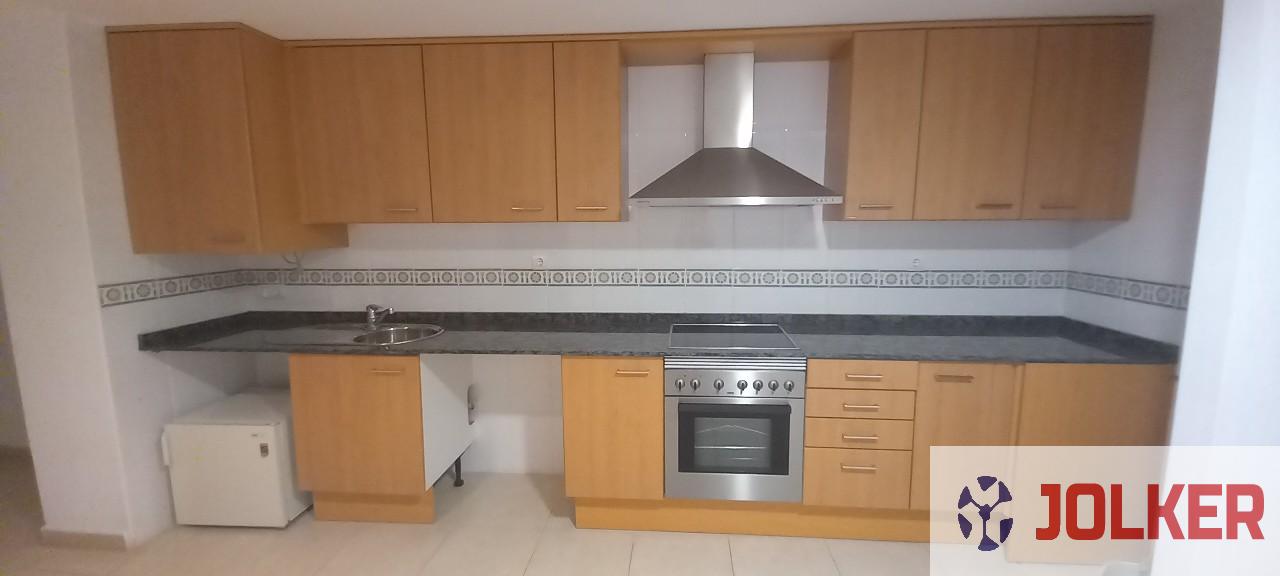 For rent of flat in Burriana