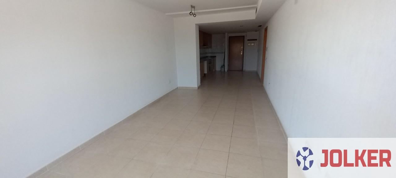 For rent of flat in Burriana