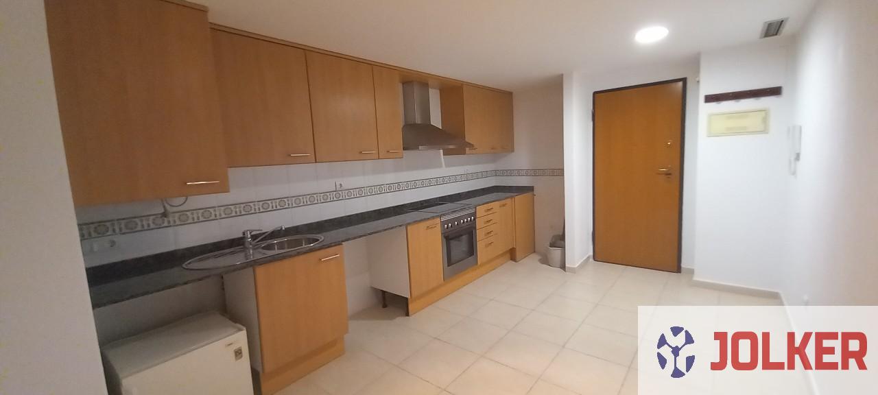For rent of flat in Burriana