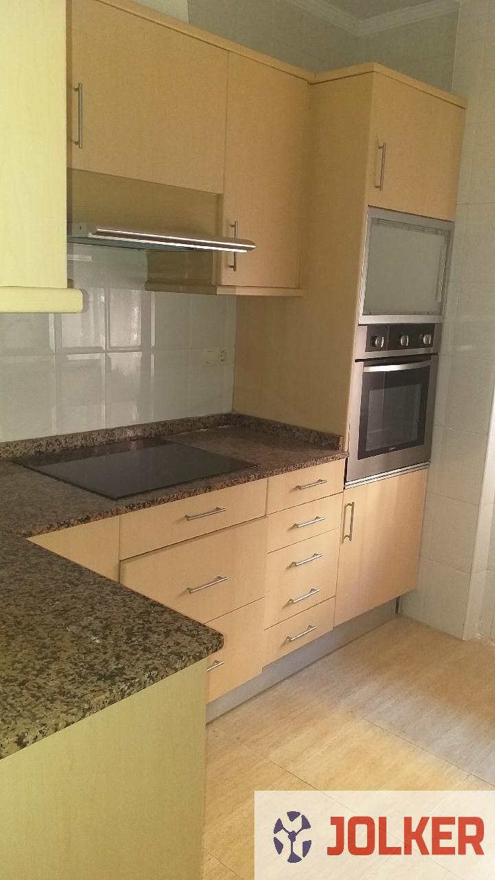 For sale of flat in Burriana