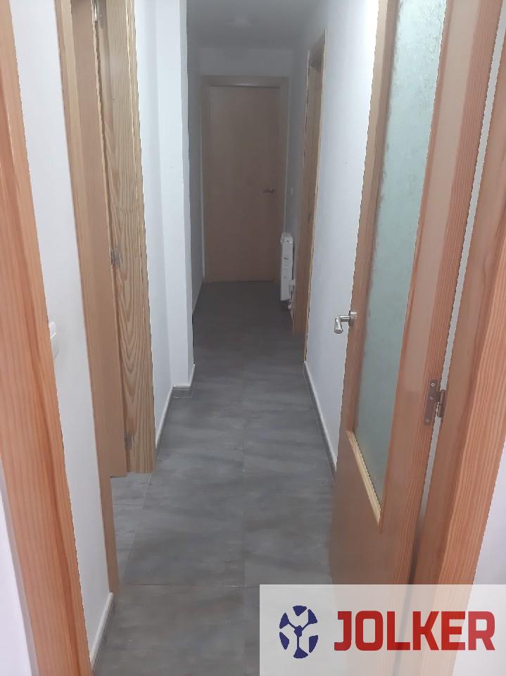 For sale of flat in Villafranca del Cid