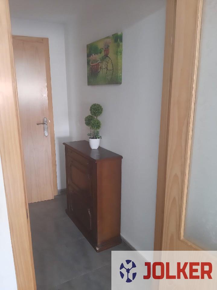 For sale of flat in Villafranca del Cid