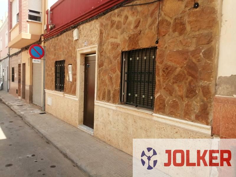 For sale of flat in Castellón