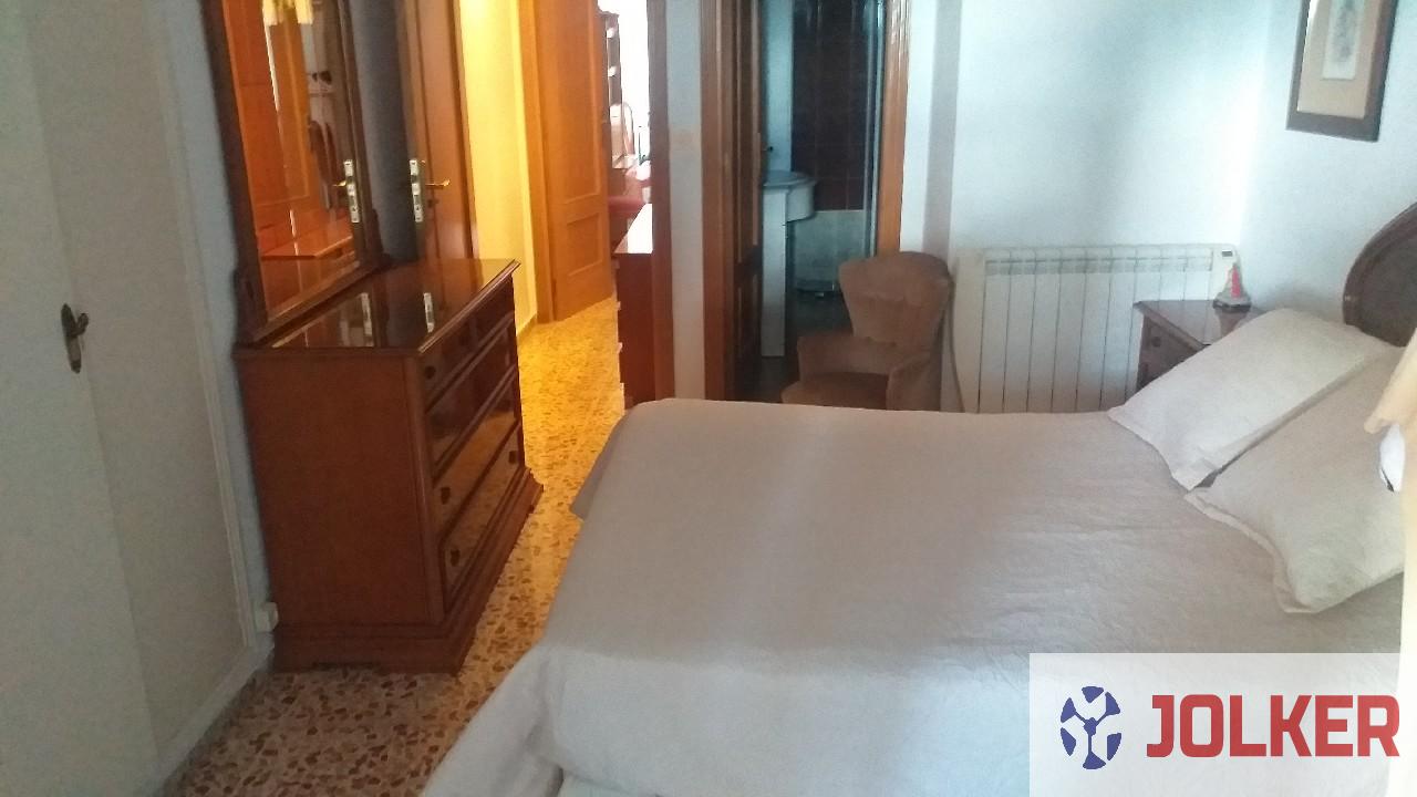 For sale of flat in Burriana