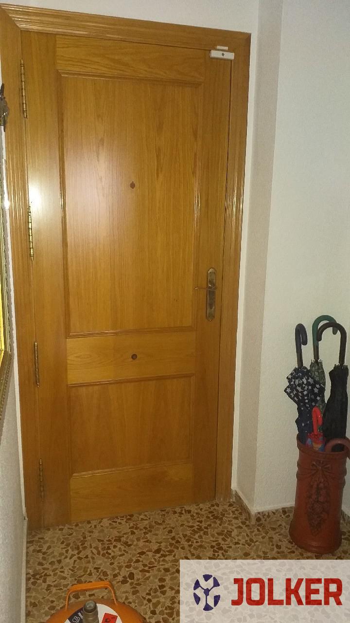For sale of flat in Burriana