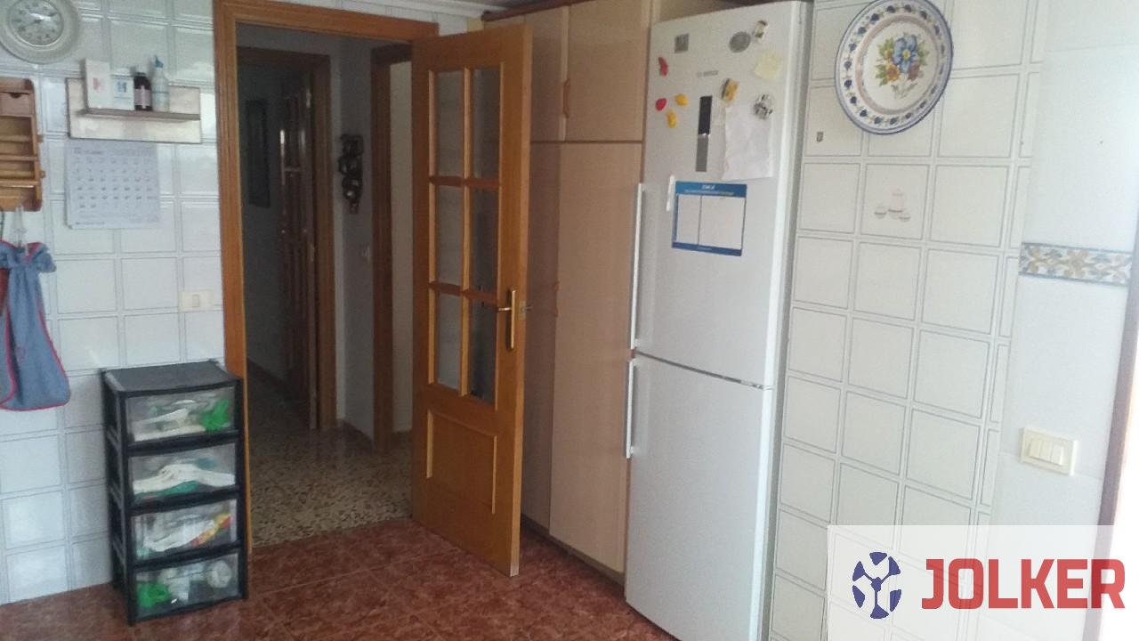 For sale of flat in Burriana