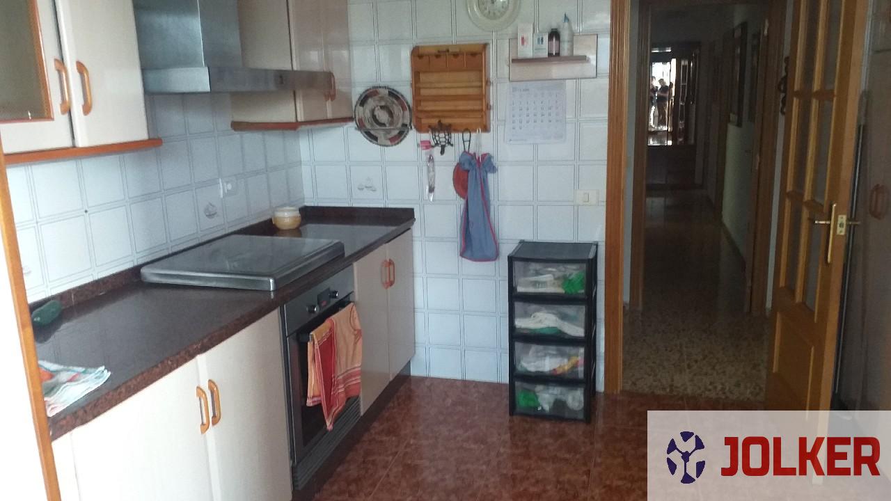 For sale of flat in Burriana