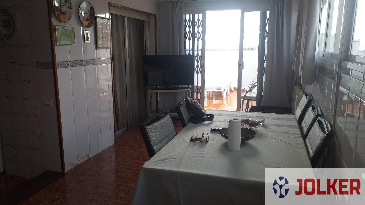 For sale of penthouse in Burriana