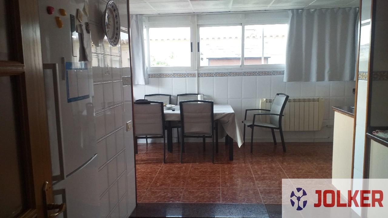 For sale of flat in Burriana