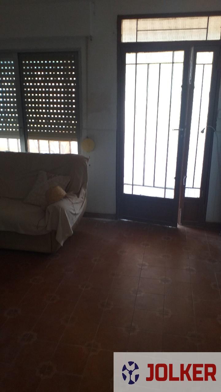 For sale of chalet in Burriana