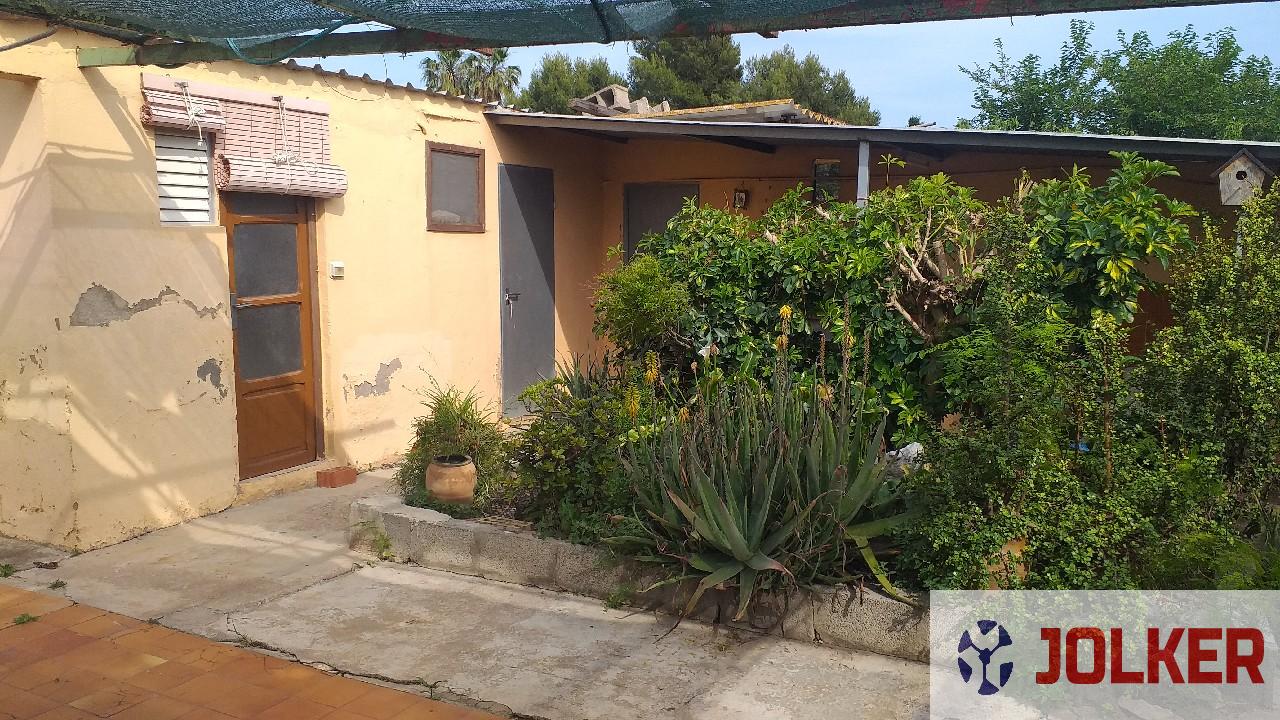For sale of chalet in Burriana
