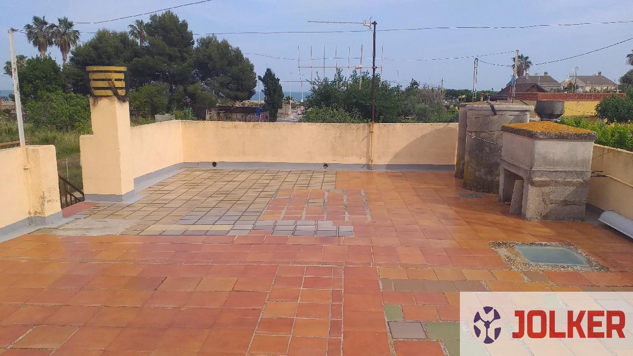 For sale of chalet in Burriana