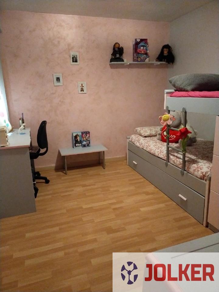 For sale of flat in Burriana