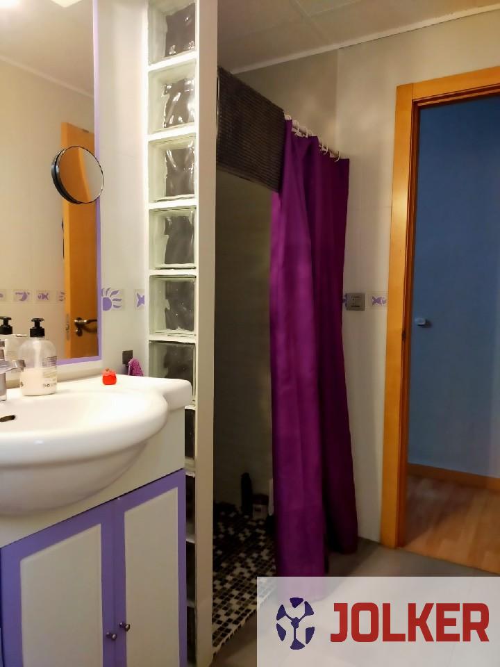 For sale of flat in Burriana