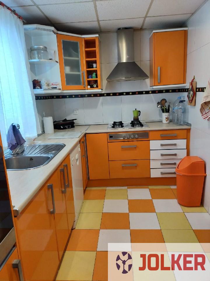 For sale of flat in Burriana