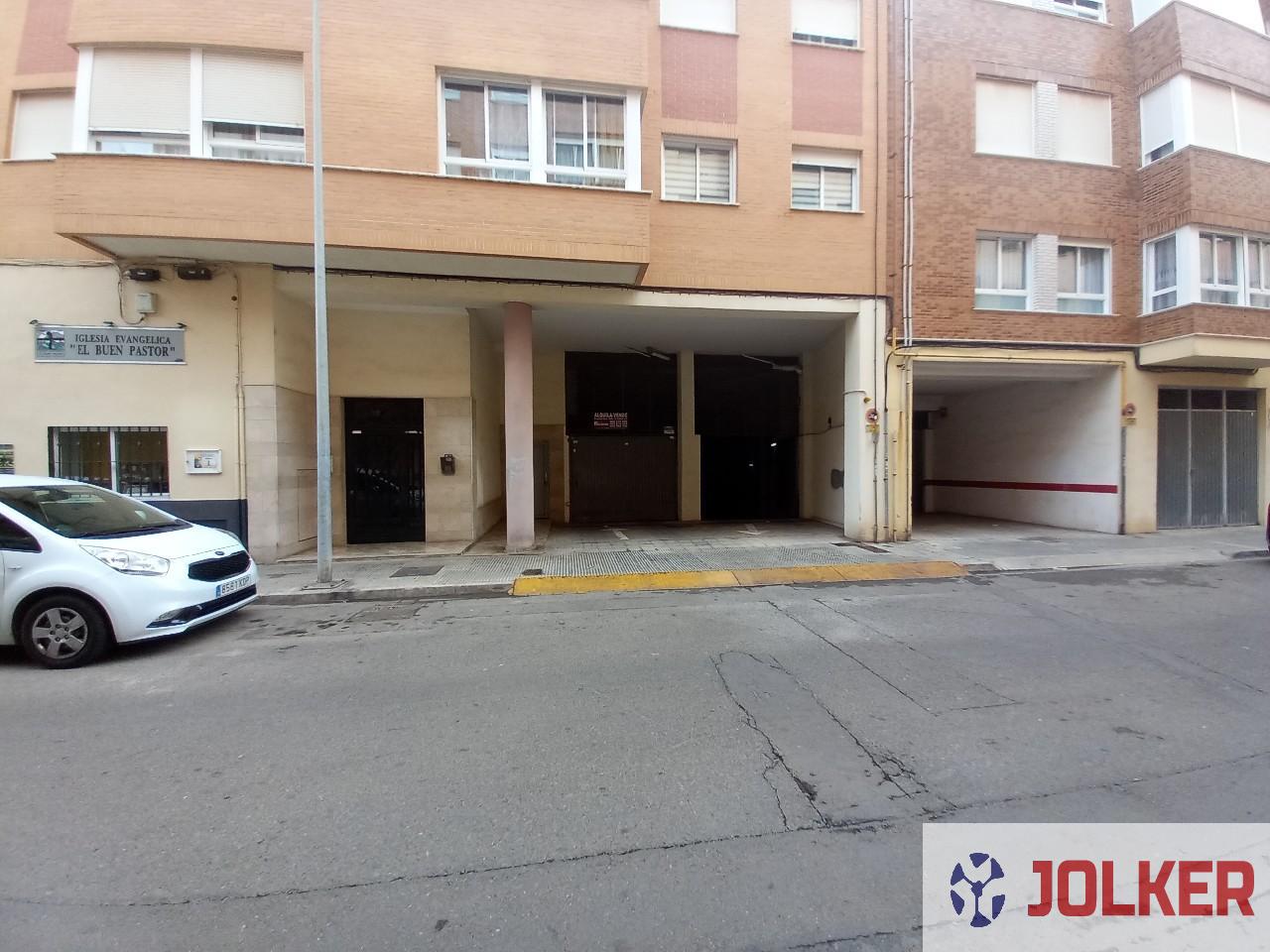 For sale of garage in Burriana