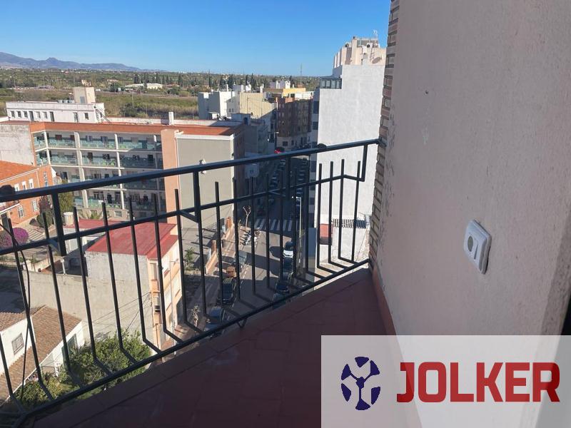 For sale of flat in Burriana