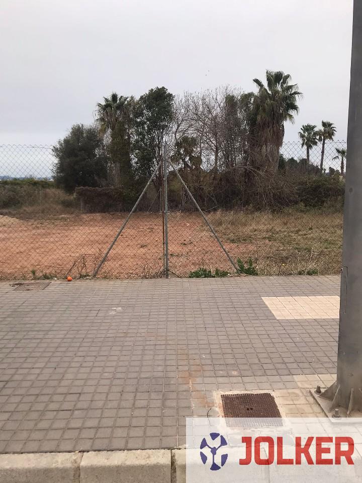 For sale of land in Burriana