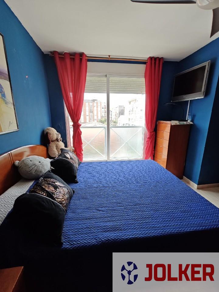 For sale of flat in Burriana