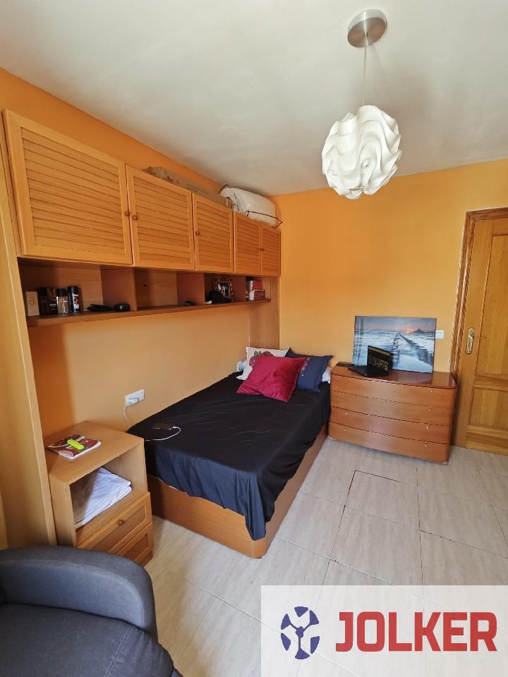 For sale of flat in Burriana