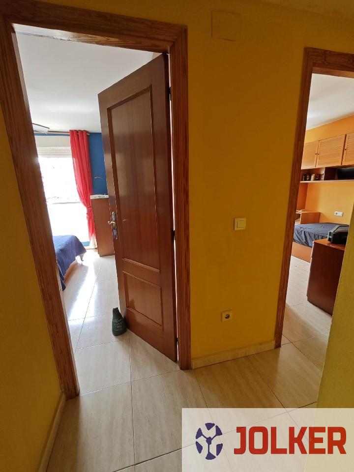 For sale of flat in Burriana