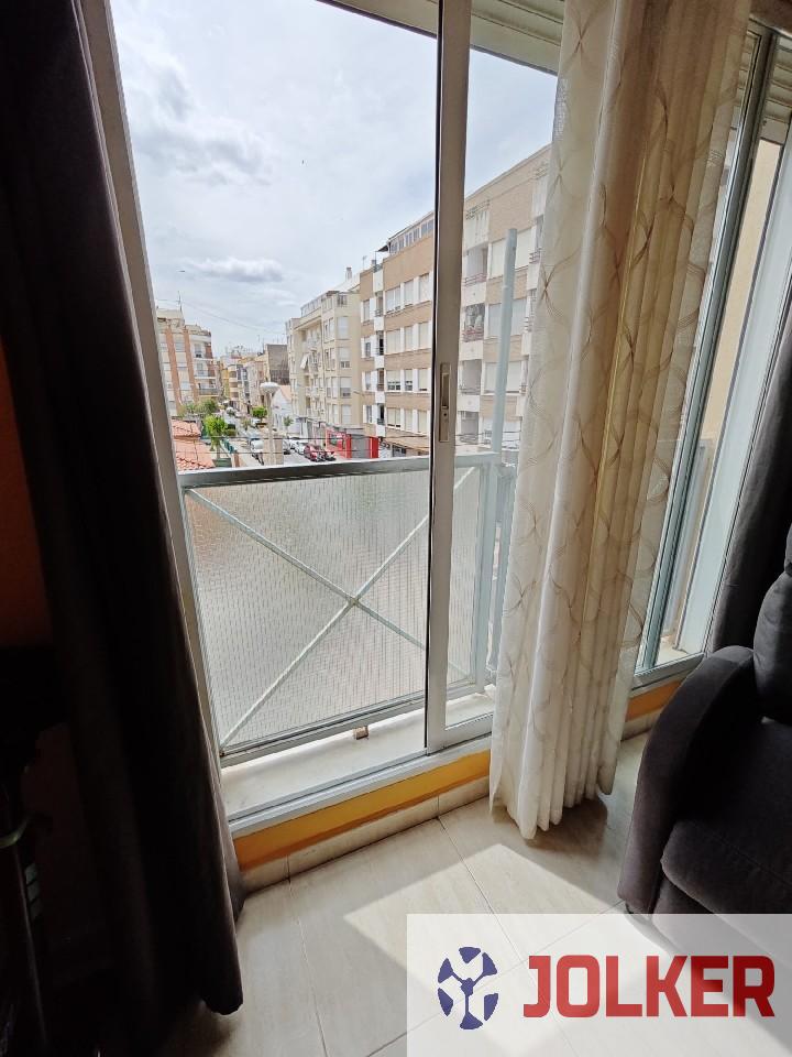 For sale of flat in Burriana
