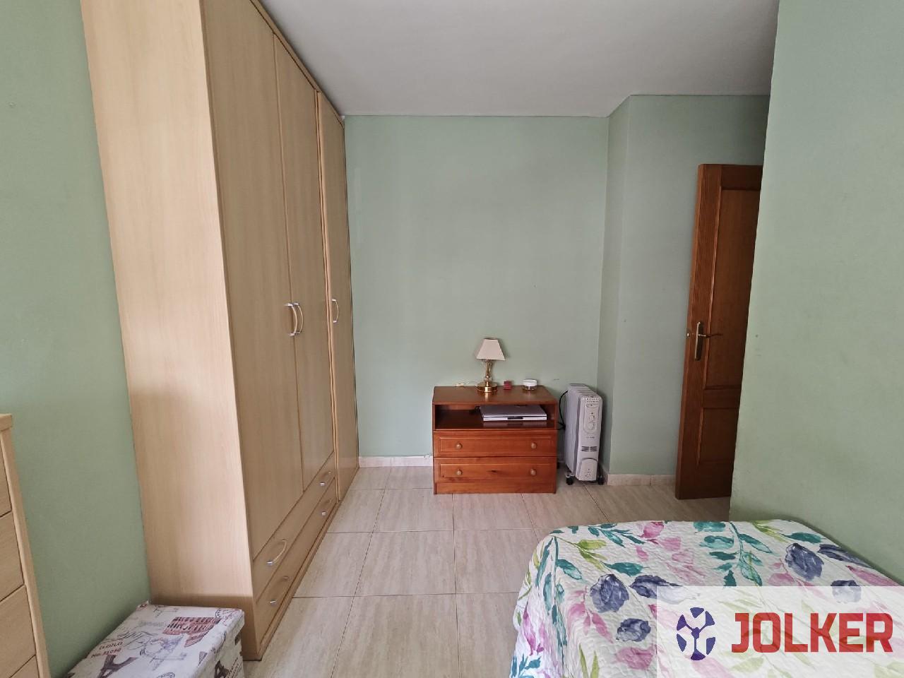 For sale of flat in Burriana