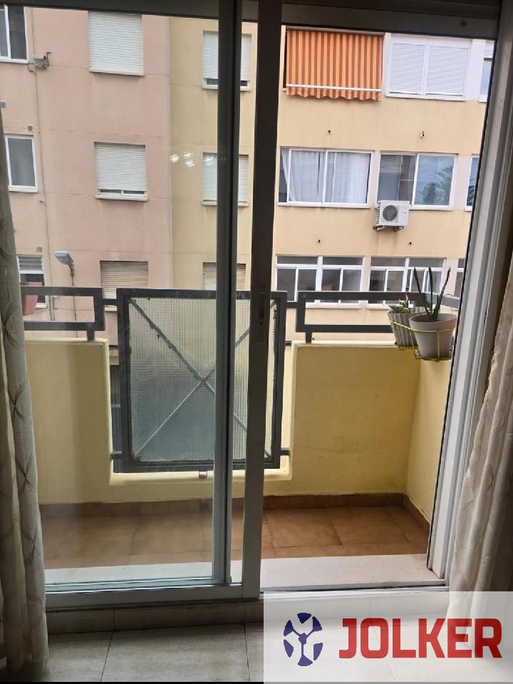 For sale of flat in Burriana